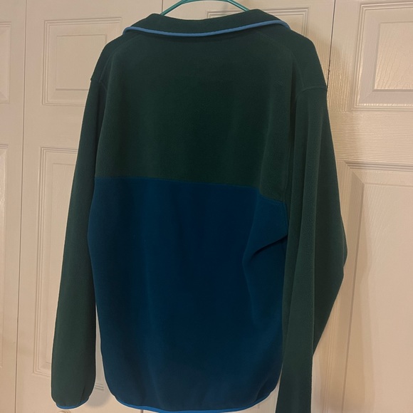 Men’s Patagonia Color Block Fleece Pullover Green and Navy - Picture 3 of 4